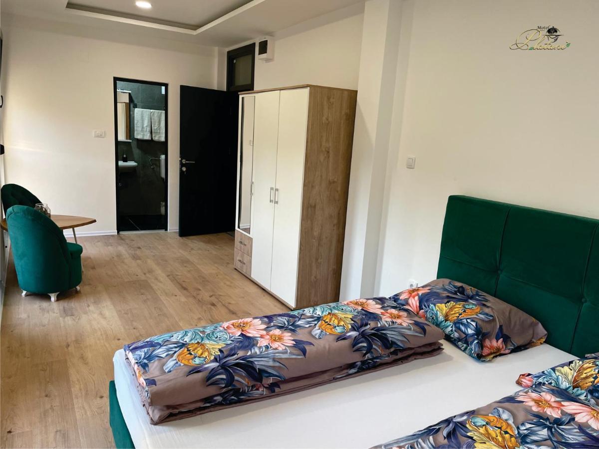 Motel Platani Kotor Varos 外观 照片