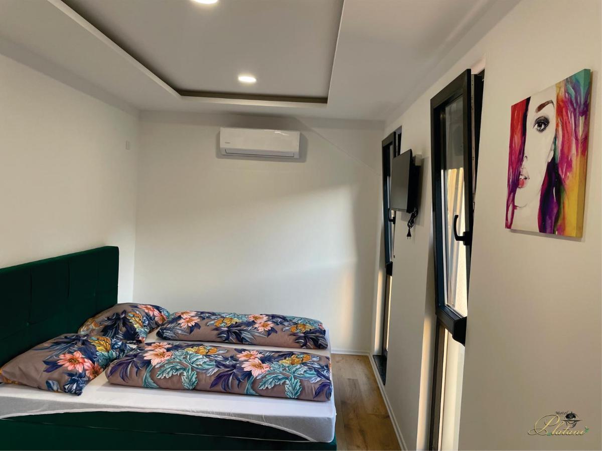 Motel Platani Kotor Varos 外观 照片