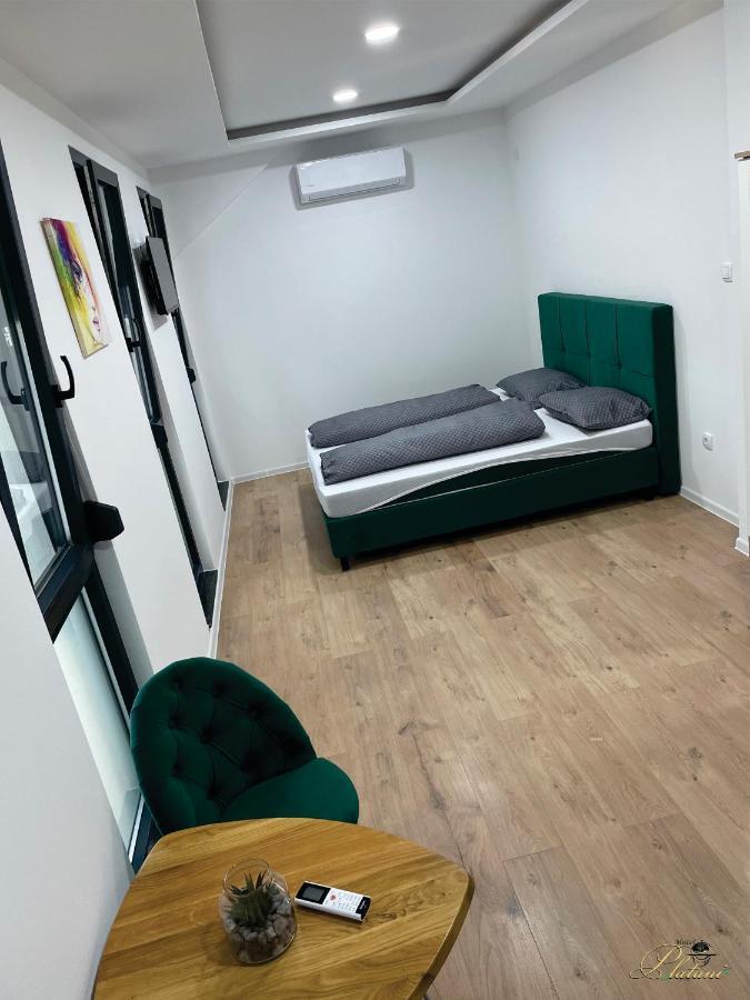 Motel Platani Kotor Varos 外观 照片
