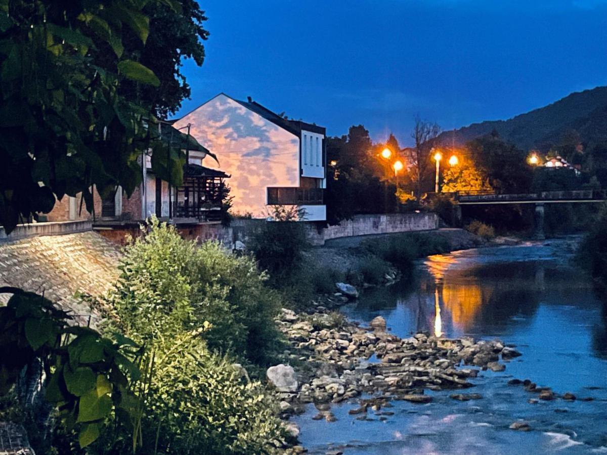 Motel Platani Kotor Varos 外观 照片